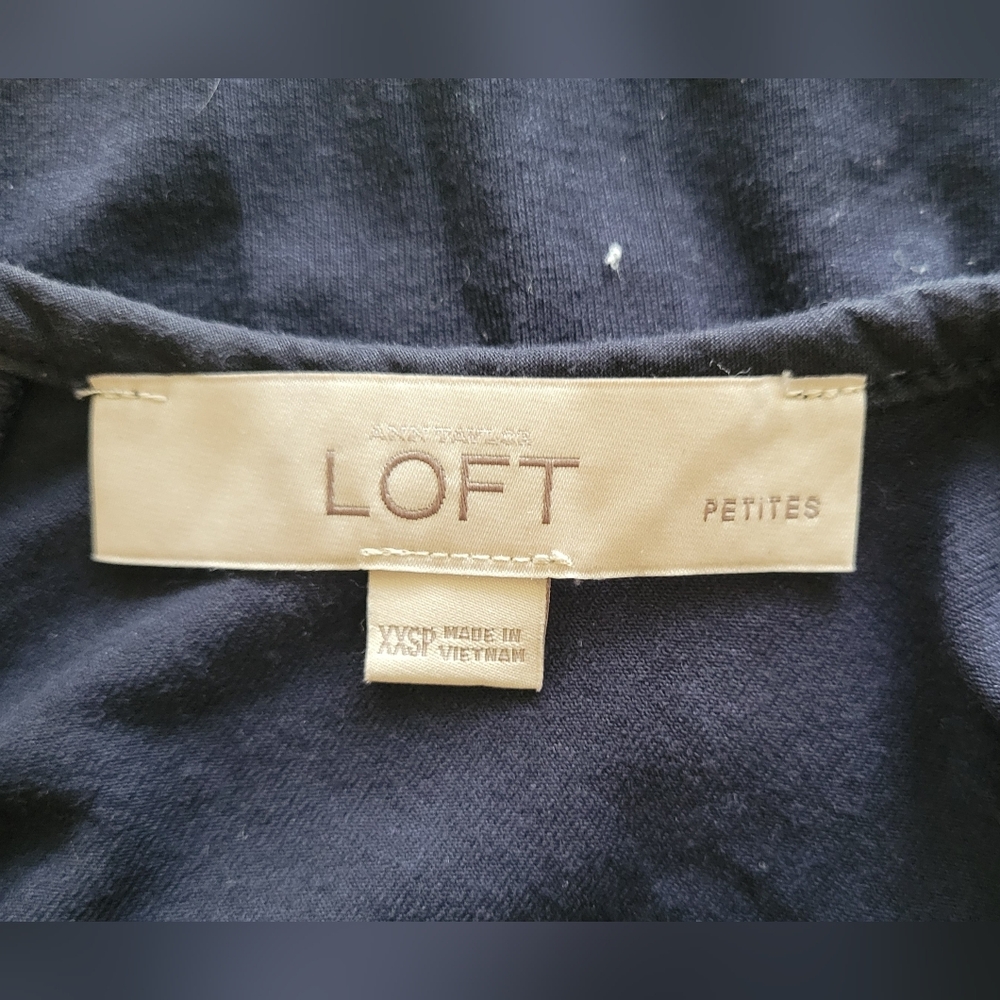 Loft guipure neck detail dress - Picture 3 of 5